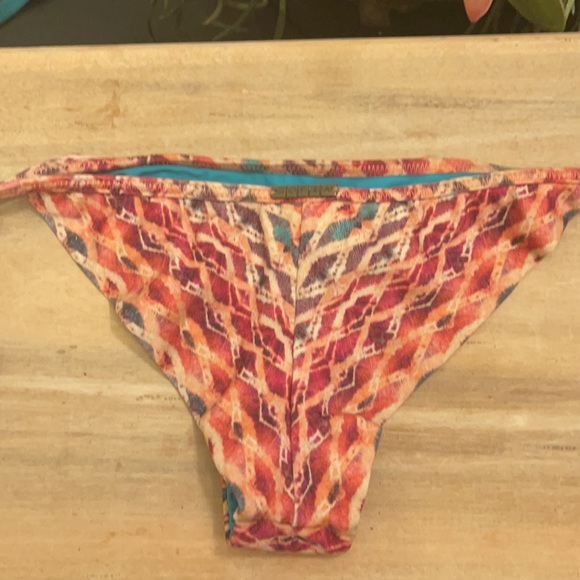 Sofia by Vix swimwear set - Picture 3 of 4